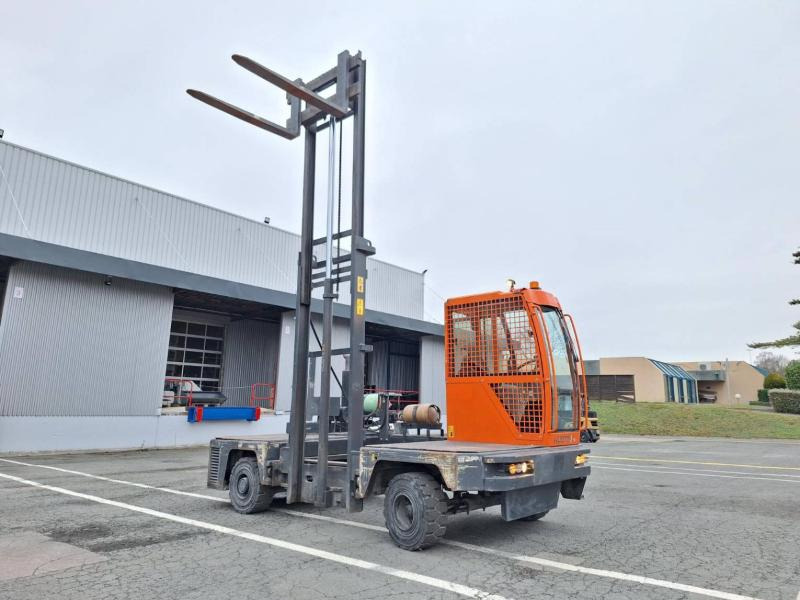 Sānu autokrāvējs Hubtex S35 G: foto 13