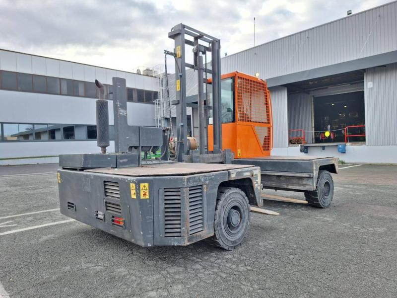 Sānu autokrāvējs Hubtex S35 G: foto 6