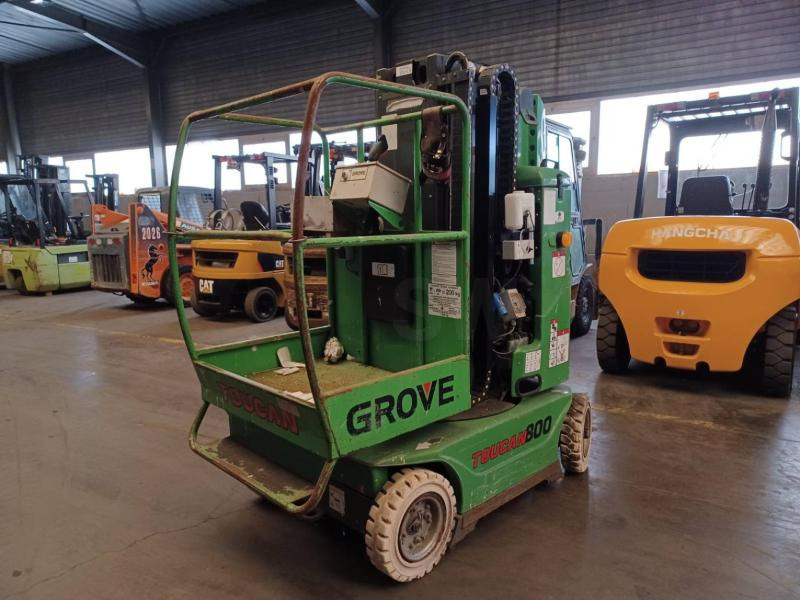 JLG JLG TOUCAN 800 - Torņa pacēlājs: foto 1 JLG JLG TOUCAN 800 - Torņa pacēlājs: foto 1