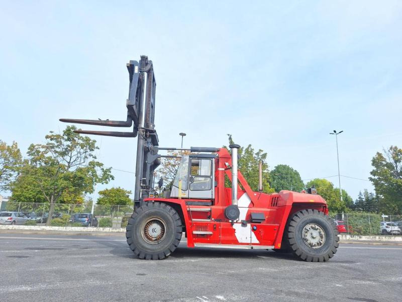 Kalmar DCF370-1200 - Dīzeļiekrāvējs: foto 2 Kalmar DCF370-1200 - Dīzeļiekrāvējs: foto 2