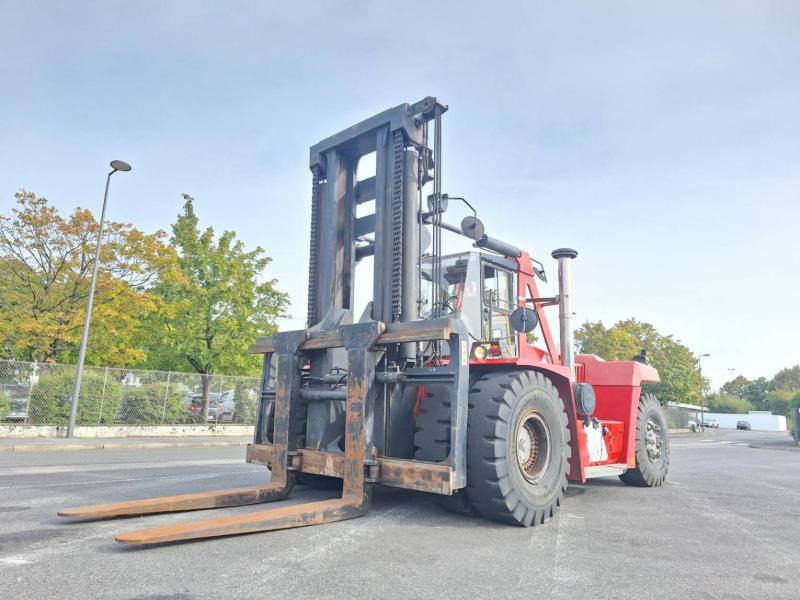 Kalmar DCF370-1200 - Dīzeļiekrāvējs: foto 4 Kalmar DCF370-1200 - Dīzeļiekrāvējs: foto 4