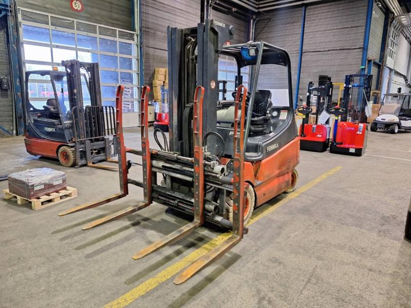 Seith DPK25C - Dakšas - Iekraušanas tehnika: foto 5 Seith DPK25C - Dakšas - Iekraušanas tehnika: foto 5