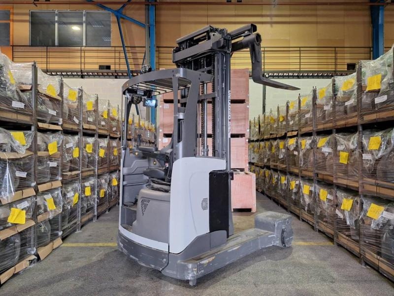 Četru pušu autokrāvējs UniCarriers 250DTFVRE635UFW: foto 9