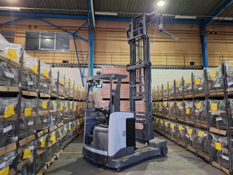 Četru pušu autokrāvējs UniCarriers 250DTFVRE635UFW: foto 16