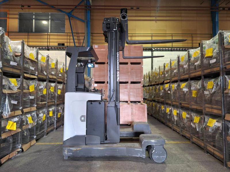 Četru pušu autokrāvējs UniCarriers 250DTFVRE635UFW: foto 8