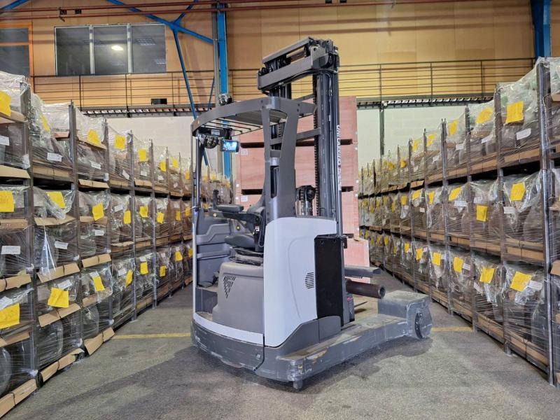 UniCarriers 250DTFVRE635UFW - Četru pušu autokrāvējs: foto 5 UniCarriers 250DTFVRE635UFW - Četru pušu autokrāvējs: foto 5