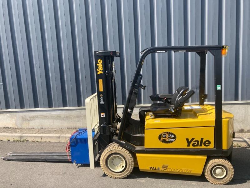 Yale ERP30 ALF - Elektroiekrāvējs: foto 2 Yale ERP30 ALF - Elektroiekrāvējs: foto 2