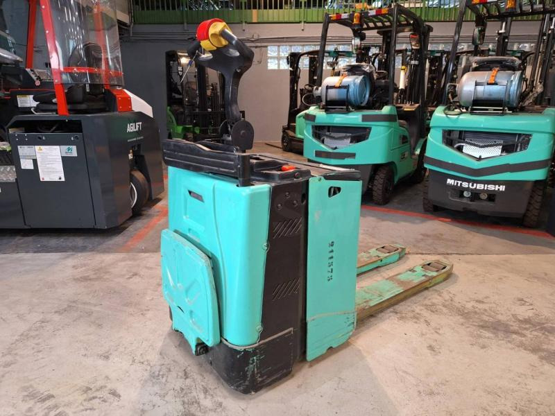 Yale MP20X - Rokas palešu ratiņi: foto 4 Yale MP20X - Rokas palešu ratiņi: foto 4