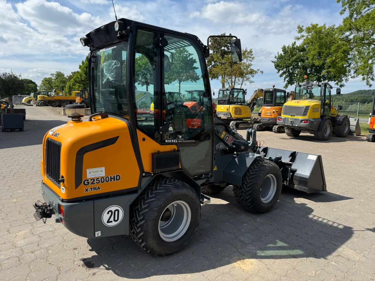Giant G2500 HD X-TRA, Bj 20, SW, Schaufel, Gabel - Riteņu iekrāvējs: foto 4 Giant G2500 HD X-TRA, Bj 20, SW, Schaufel, Gabel - Riteņu iekrāvējs: foto 4