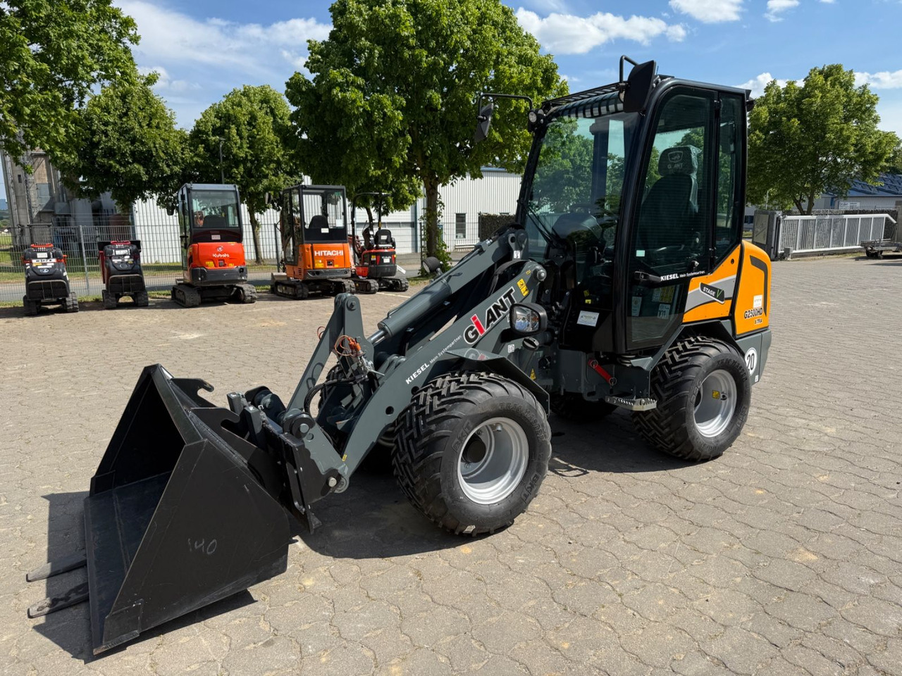 Giant G2500 HD X-TRA, Bj 20, SW, Schaufel, Gabel - Riteņu iekrāvējs: foto 1 Giant G2500 HD X-TRA, Bj 20, SW, Schaufel, Gabel - Riteņu iekrāvējs: foto 1