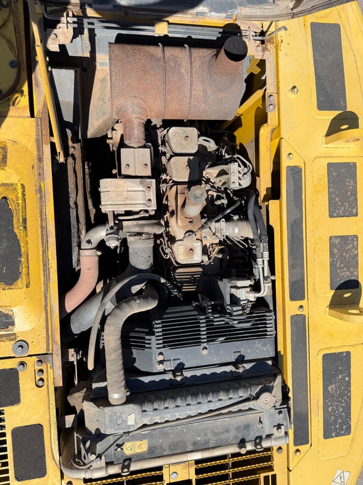 Kāpurķēžu ekskavators Komatsu PC 240 NLC-7K, Bj 2003, 12150 BH, SW: foto 10