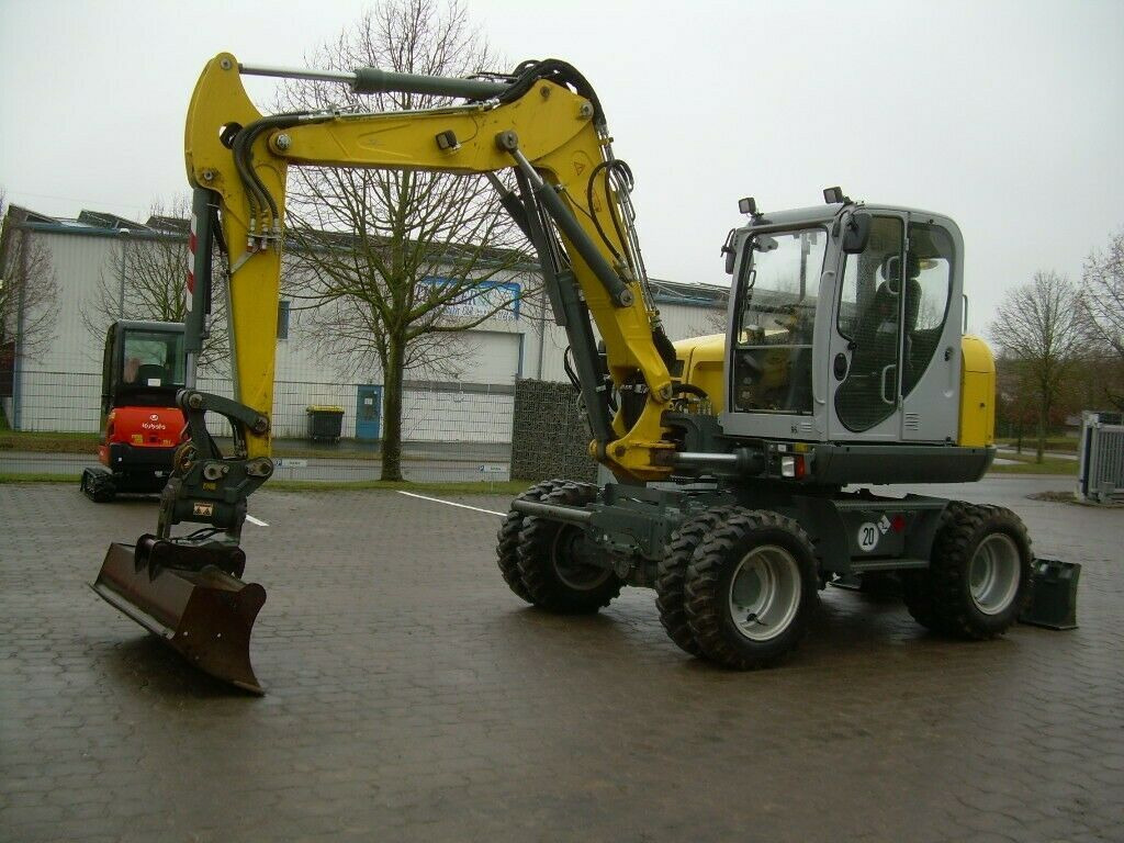 Wacker EW 100, Bj 20, 1750 BH, VA, Powertilt HS08, GL - Riteņu ekskavators: foto 1 Wacker EW 100, Bj 20, 1750 BH, VA, Powertilt HS08, GL - Riteņu ekskavators: foto 1