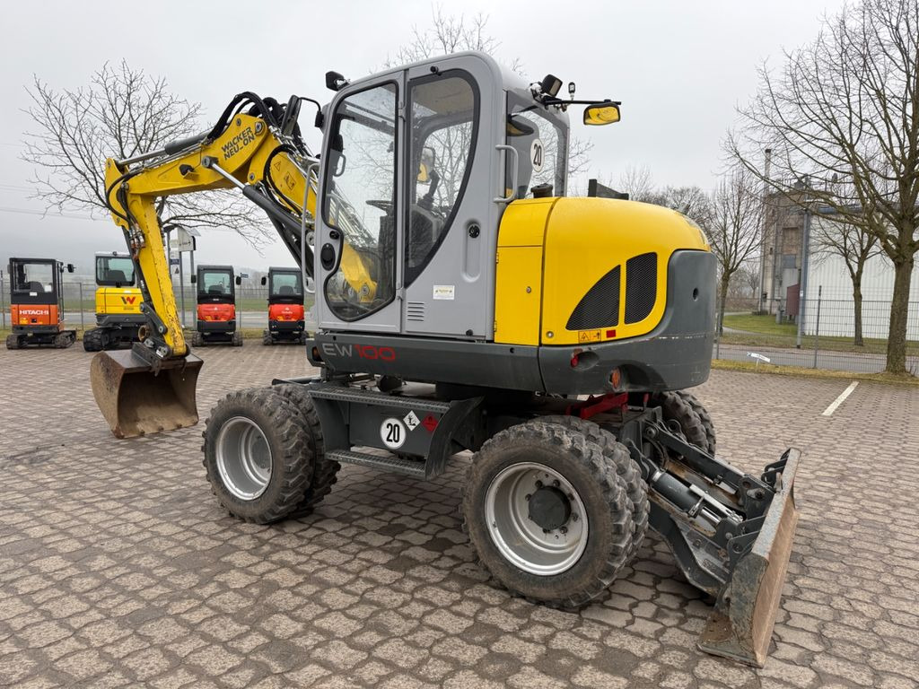Wacker EW 100, Bj 20, 2050 BH, VA, HS08, TL - Riteņu ekskavators: foto 2 Wacker EW 100, Bj 20, 2050 BH, VA, HS08, TL - Riteņu ekskavators: foto 2