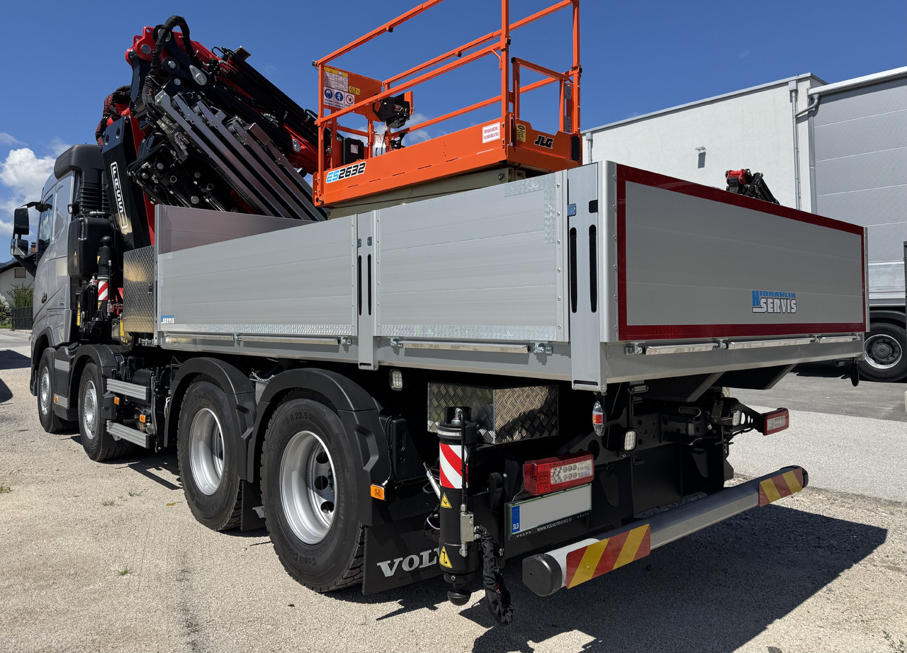 VOLVO Hiab Palfinger Fassi F1450-8 JIB-6 - Kravas auto ar manipulatoru: foto 5 VOLVO Hiab Palfinger Fassi F1450-8 JIB-6 - Kravas auto ar manipulatoru: foto 5