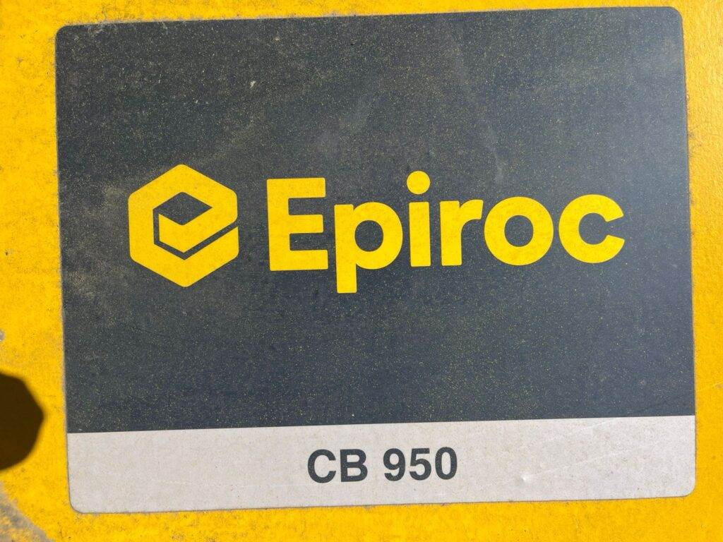 Epiroc Betonabbruchzange CB950 - Demolēšanas šķēres - Celtniecības tehnika: foto 4 Epiroc Betonabbruchzange CB950 - Demolēšanas šķēres - Celtniecības tehnika: foto 4