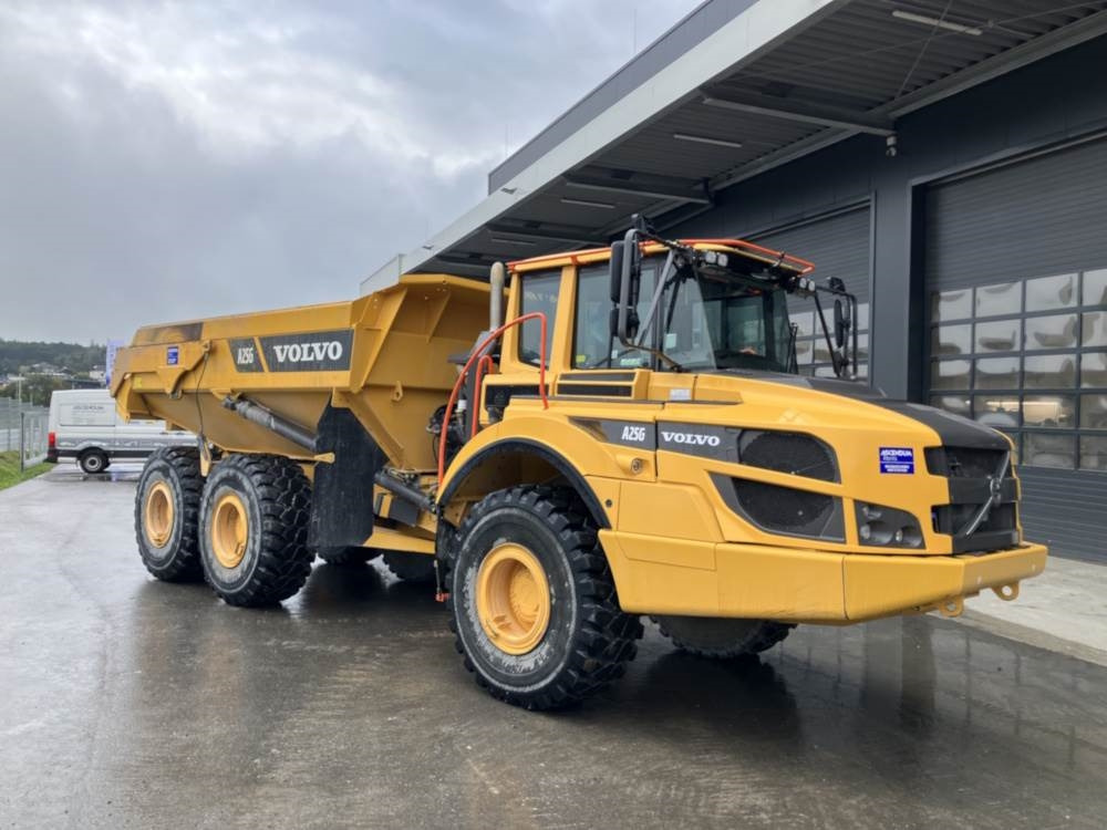 Volvo A25G - Artikulētias pašizgāzējs: foto 1 Volvo A25G - Artikulētias pašizgāzējs: foto 1