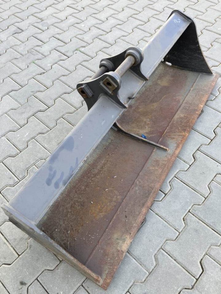 Volvo Böschungslöffel starr - Festanbau - Ekskavators-iekrāvējs: foto 1 Volvo Böschungslöffel starr - Festanbau - Ekskavators-iekrāvējs: foto 1