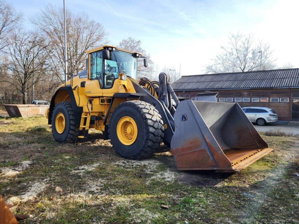 Volvo L150H - Riteņu iekrāvējs: foto 1 Volvo L150H - Riteņu iekrāvējs: foto 1