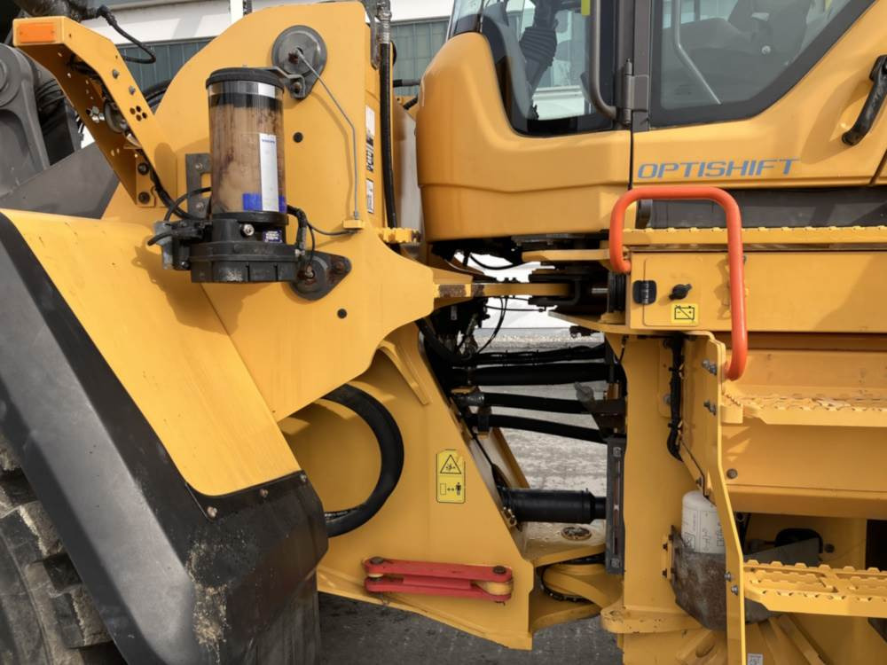 Volvo L180H - Riteņu iekrāvējs: foto 5 Volvo L180H - Riteņu iekrāvējs: foto 5