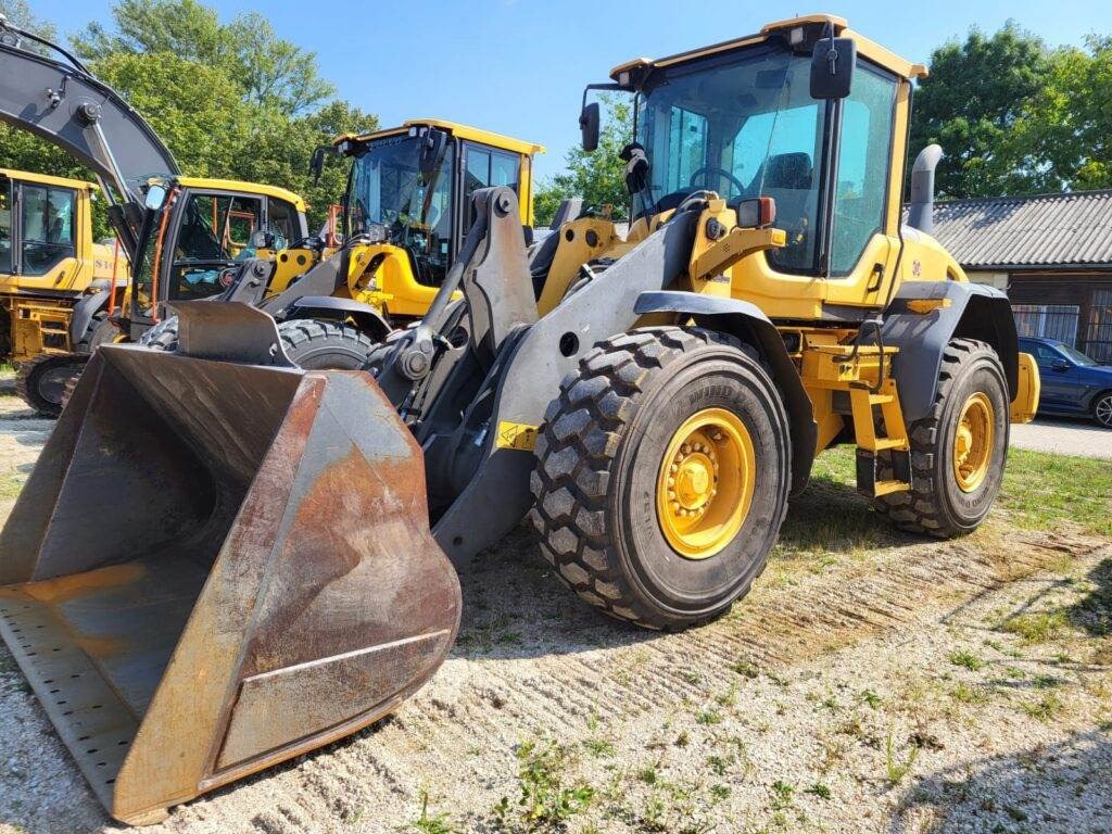 Volvo L70G - Riteņu iekrāvējs: foto 4 Volvo L70G - Riteņu iekrāvējs: foto 4
