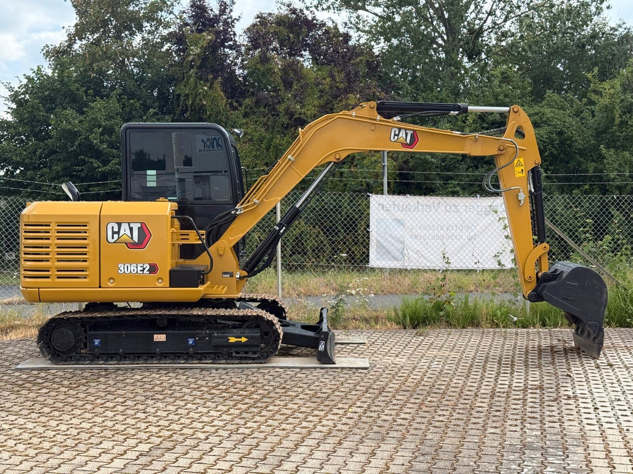 CAT Bagger 306 E2 Minibagger Kettenbagger 270 BTH - Kāpurķēžu ekskavators: foto 2 CAT Bagger 306 E2 Minibagger Kettenbagger 270 BTH - Kāpurķēžu ekskavators: foto 2