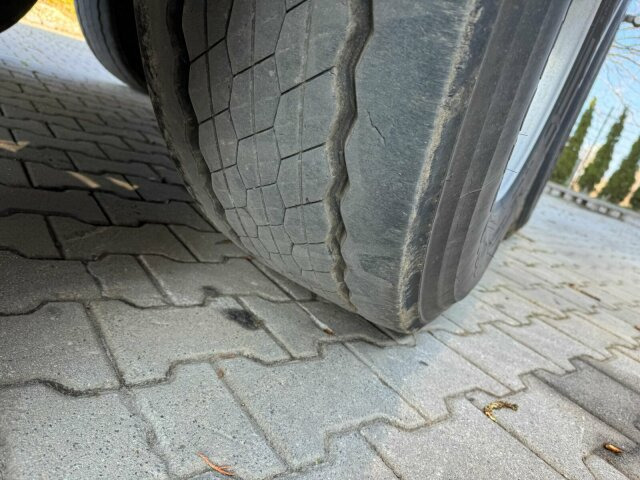 Carnehl CHKS/HH THERMO Kippauflieger 3 Achse - Puspiekabe pašizgāzējs: foto 3 Carnehl CHKS/HH THERMO Kippauflieger 3 Achse - Puspiekabe pašizgāzējs: foto 3