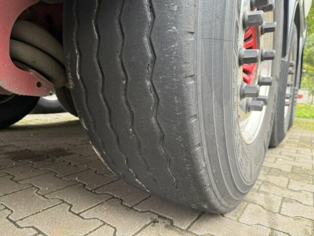 Feldbinder Kipp. 66.3 Silo ADR 3 Achs - Silosa puspiekabe: foto 2 Feldbinder Kipp. 66.3 Silo ADR 3 Achs - Silosa puspiekabe: foto 2