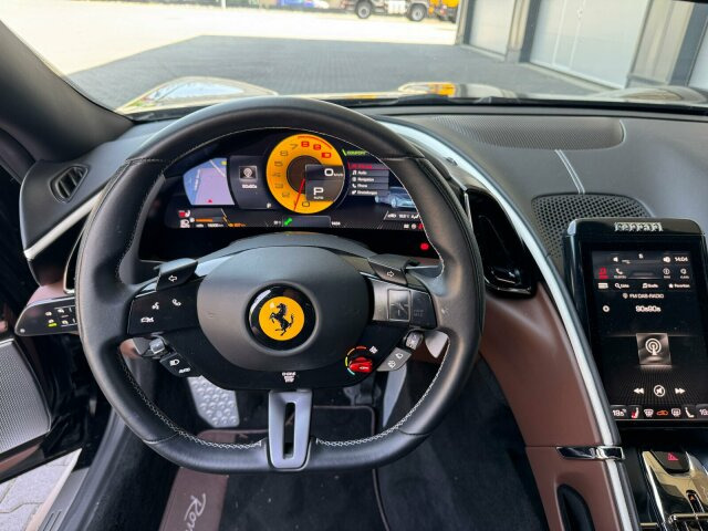 Vieglā automašīna Ferrari Roma Coupe Schwarz: foto 14