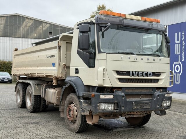 Iveco Tracker AD380T50 6x4 KH Kipper Bordmatik - Kravas automašīna pašizgāzējs: foto 1 Iveco Tracker AD380T50 6x4 KH Kipper Bordmatik - Kravas automašīna pašizgāzējs: foto 1