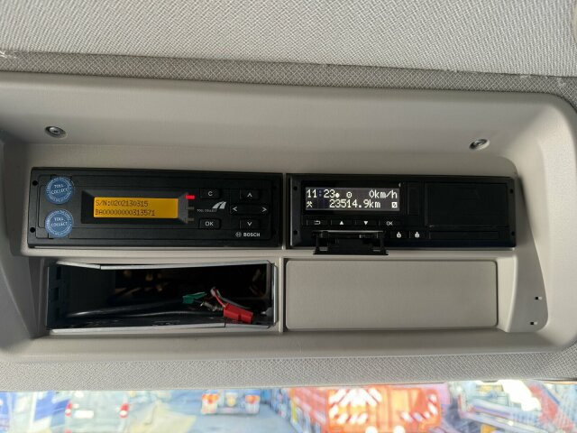 Iveco X-Way 480 6x2 Abrollkipper Palfinger PH T20 SLD5 - Pacēlājs ar āķi: foto 5 Iveco X-Way 480 6x2 Abrollkipper Palfinger PH T20 SLD5 - Pacēlājs ar āķi: foto 5