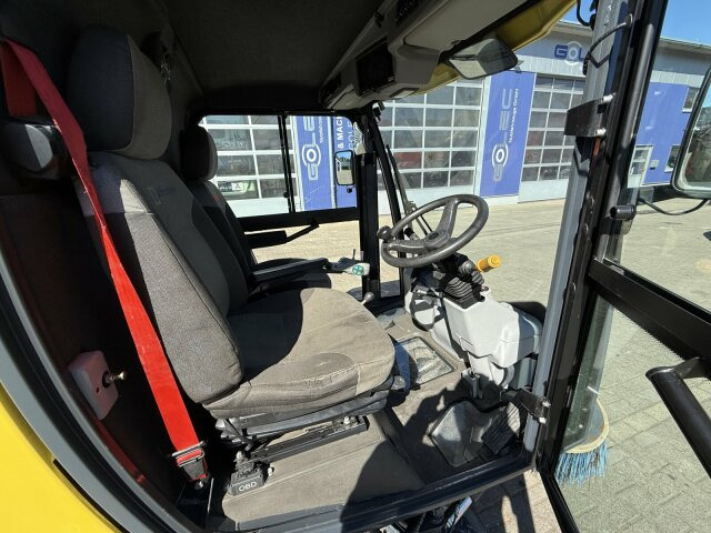 Johnston C202 Kleinkehrmaschine 2 M³ - 6.000 h - Ielu tīrīšanas mašīna: foto 2 Johnston C202 Kleinkehrmaschine 2 M³ - 6.000 h - Ielu tīrīšanas mašīna: foto 2