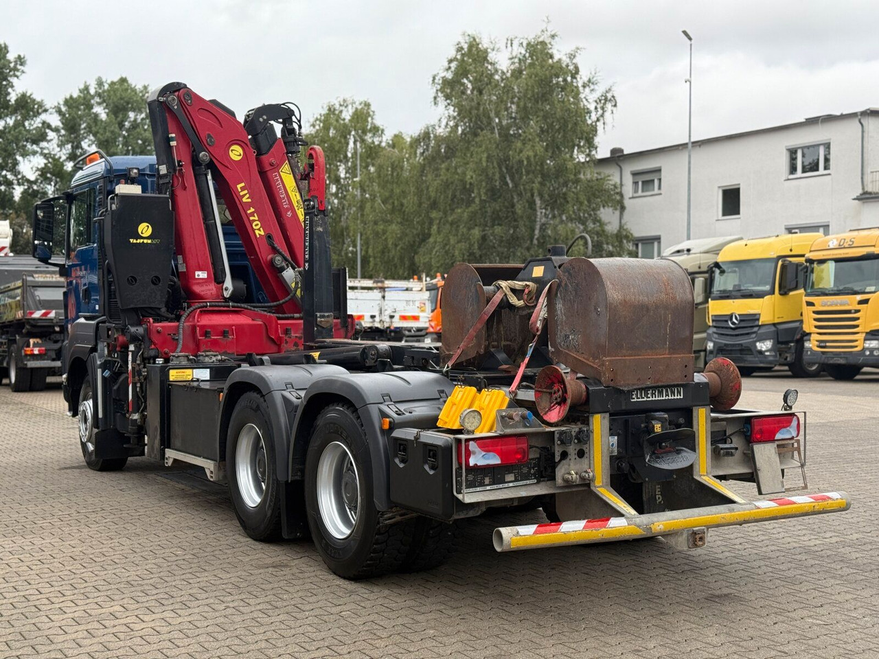 MAN TGS 28.480 6x4 Abrollkipper Kran Greifer 4,63 T - Kravas auto ar manipulatoru: foto 5 MAN TGS 28.480 6x4 Abrollkipper Kran Greifer 4,63 T - Kravas auto ar manipulatoru: foto 5