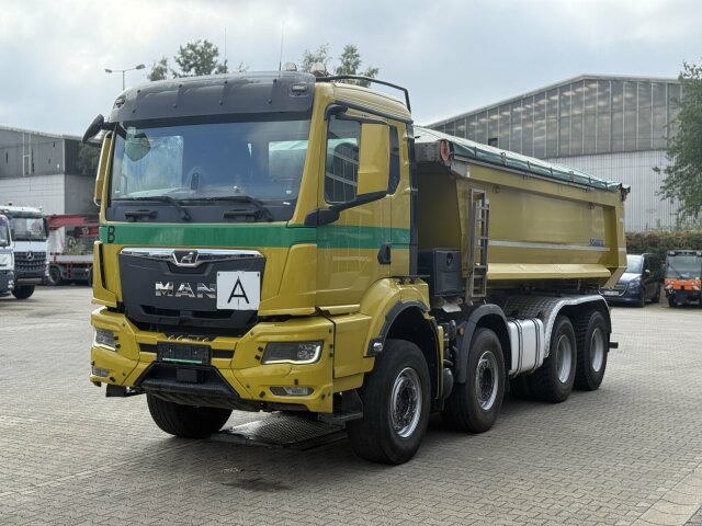 Kravas automašīna pašizgāzējs MAN TGS 32.470 8x4 Muldenkipper Schmitz elekt. Plane: foto 12