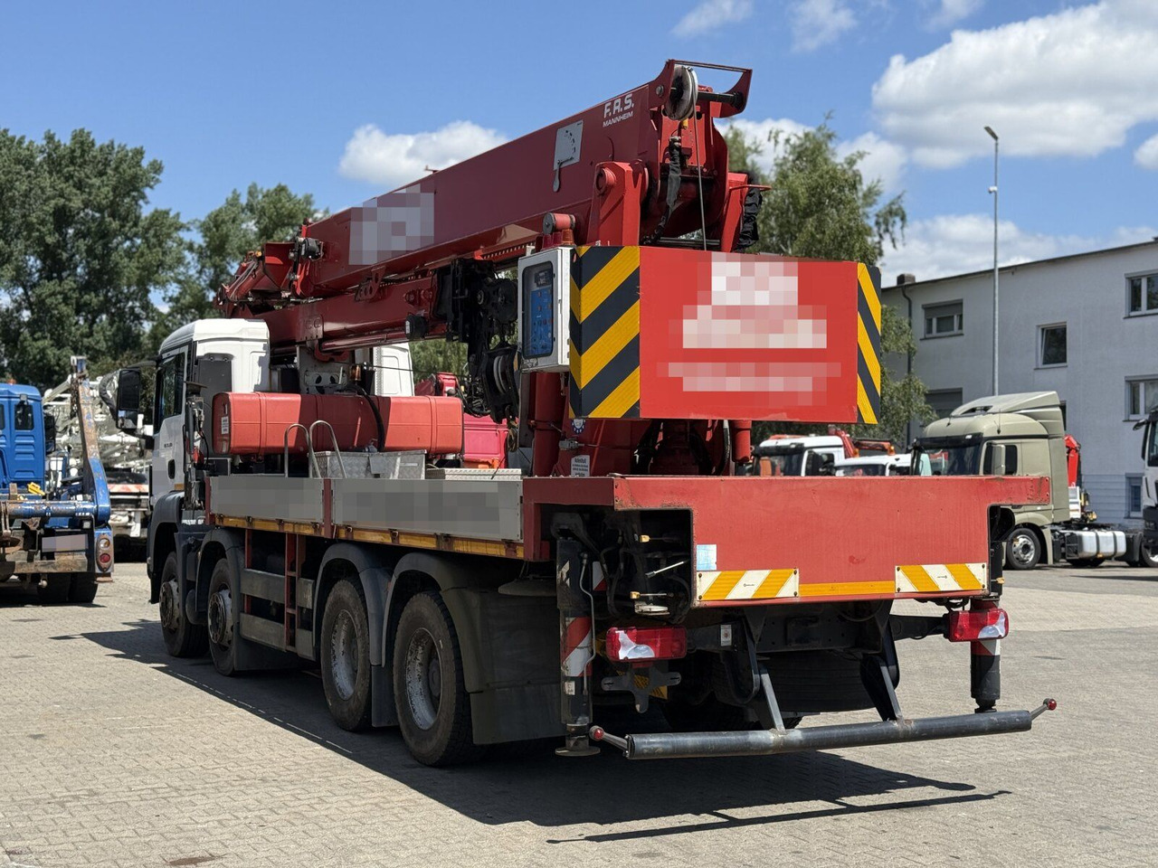 MAN TGS 35.360 8X4 BB Dachdecker Kran bis 52 m - Kravas auto ar manipulatoru: foto 5 MAN TGS 35.360 8X4 BB Dachdecker Kran bis 52 m - Kravas auto ar manipulatoru: foto 5