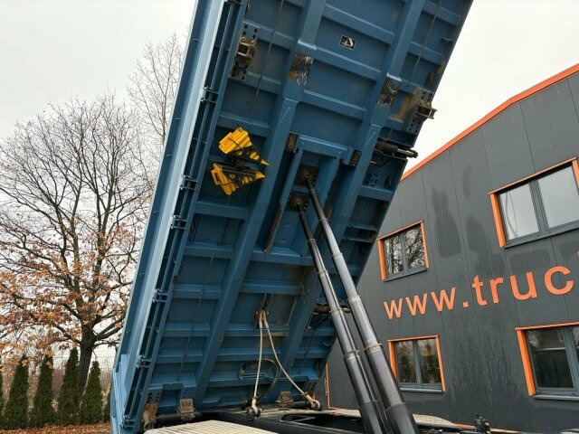 MAN TGS 35.440 DSK 8x4 Meiller Kipper Bordmatik - Kravas automašīna pašizgāzējs: foto 4 MAN TGS 35.440 DSK 8x4 Meiller Kipper Bordmatik - Kravas automašīna pašizgāzējs: foto 4