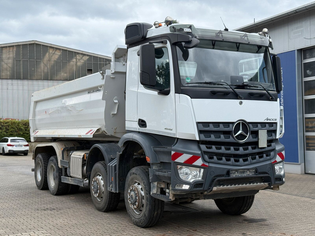 Mercedes-Benz 4145 Meiler Kipper - Kravas automašīna pašizgāzējs: foto 1 Mercedes-Benz 4145 Meiler Kipper - Kravas automašīna pašizgāzējs: foto 1