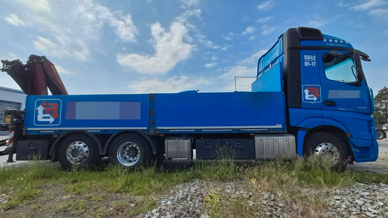 Mercedes-Benz ACTROS 2545 6x2 Pritsche Kran Palfinger PK20001K - Kravas auto ar manipulatoru: foto 1 Mercedes-Benz ACTROS 2545 6x2 Pritsche Kran Palfinger PK20001K - Kravas auto ar manipulatoru: foto 1