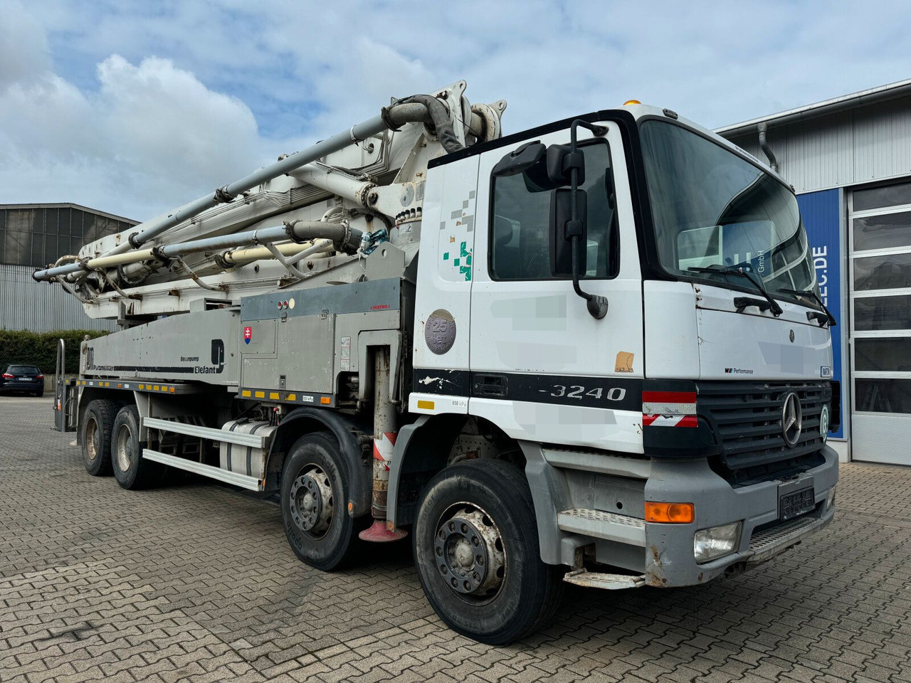 Mercedes-Benz ACTROS 3240 8x4 Betonpumpe PUTZMEISTER BSF 42 M - Betona sūknis: foto 1 Mercedes-Benz ACTROS 3240 8x4 Betonpumpe PUTZMEISTER BSF 42 M - Betona sūknis: foto 1