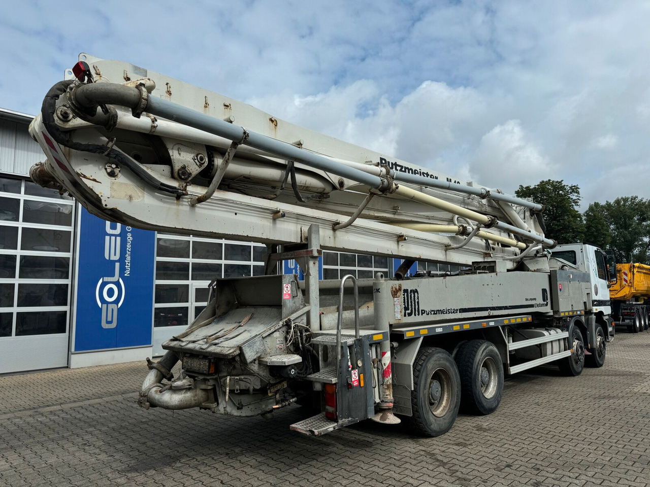 Mercedes-Benz ACTROS 3240 8x4 Betonpumpe PUTZMEISTER BSF 42 M - Betona sūknis: foto 5 Mercedes-Benz ACTROS 3240 8x4 Betonpumpe PUTZMEISTER BSF 42 M - Betona sūknis: foto 5