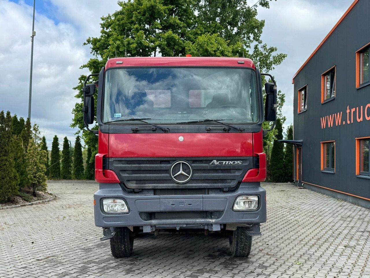 Mercedes-Benz ACTROS 4141 EURO4 8x8 Muldenkipper - Kravas automašīna pašizgāzējs: foto 3 Mercedes-Benz ACTROS 4141 EURO4 8x8 Muldenkipper - Kravas automašīna pašizgāzējs: foto 3