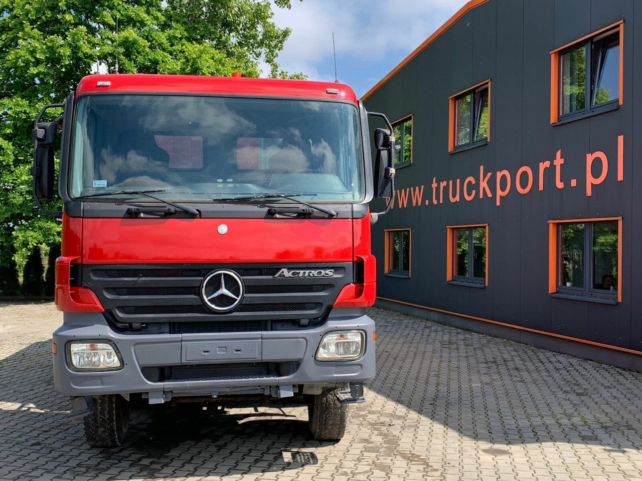 Mercedes-Benz ACTROS 4141 EURO4 8x8 Muldenkipper - Kravas automašīna pašizgāzējs: foto 3 Mercedes-Benz ACTROS 4141 EURO4 8x8 Muldenkipper - Kravas automašīna pašizgāzējs: foto 3