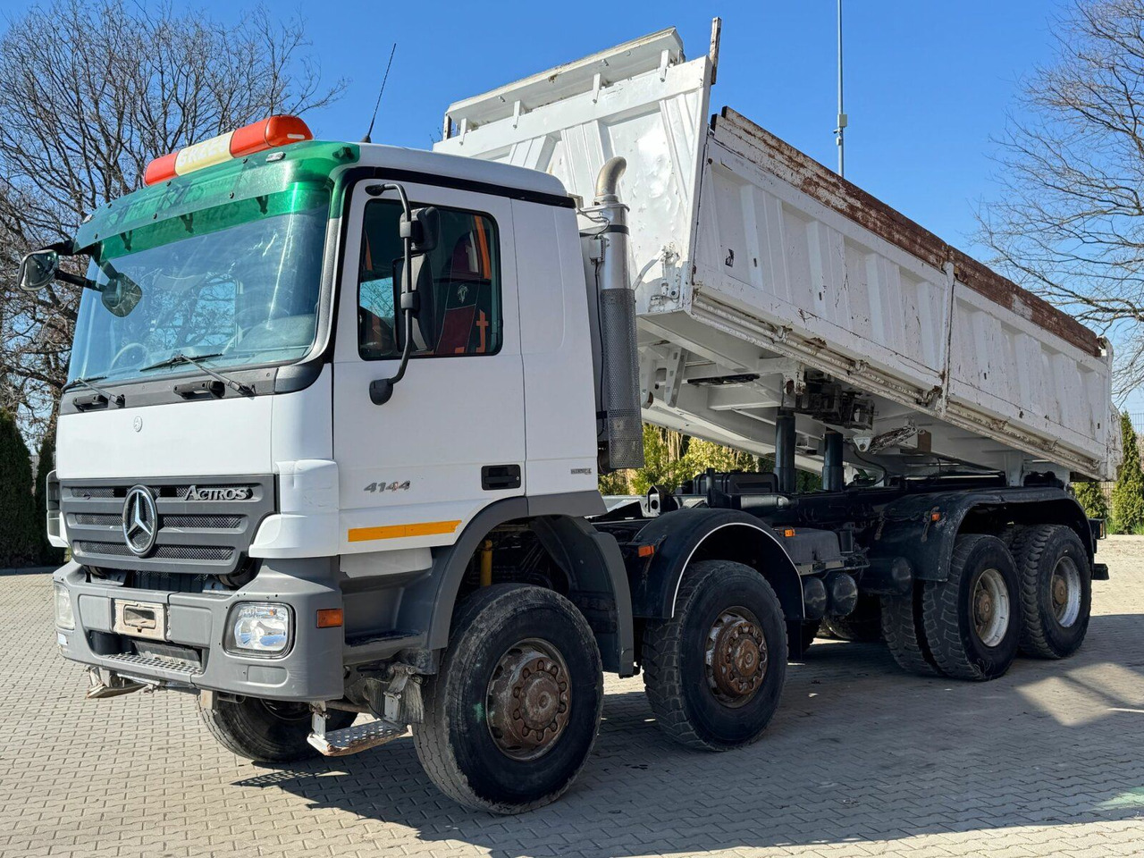 Kravas automašīna pašizgāzējs Mercedes-Benz ACTROS 4144 8x8 EURO4 DSK Meiller: foto 7