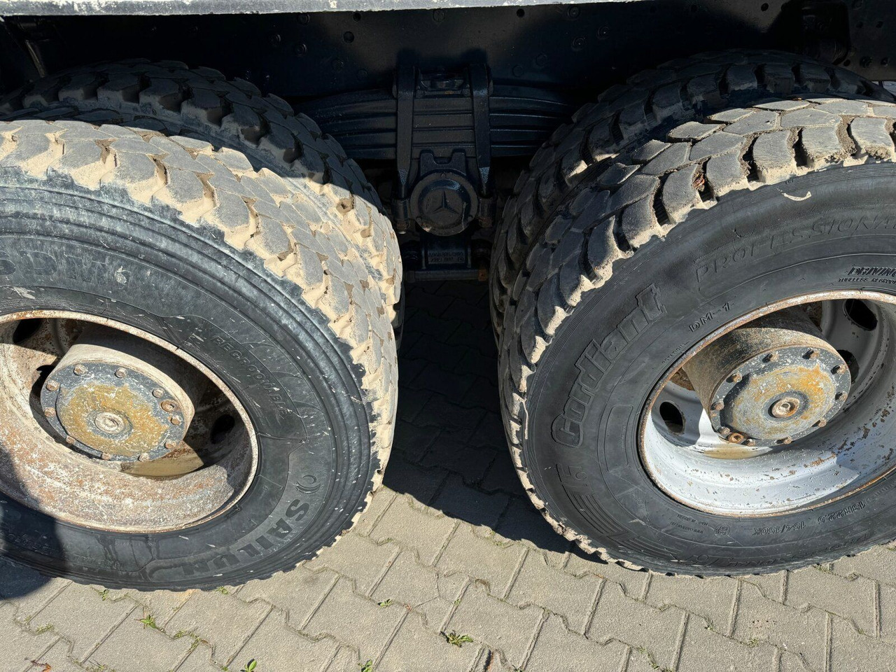 Kravas automašīna pašizgāzējs Mercedes-Benz ACTROS 4144 8x8 EURO4 DSK Meiller: foto 20