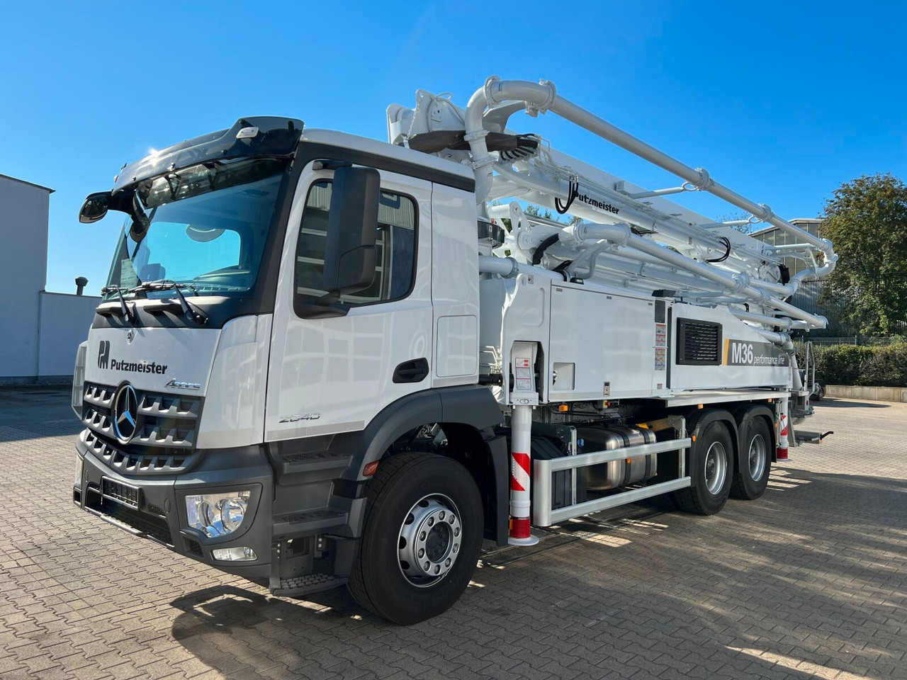 Mercedes-Benz AROCS 2640 6x4 E6 Betonpumpe Putzmeister 36-4 M - Betona sūknis: foto 2 Mercedes-Benz AROCS 2640 6x4 E6 Betonpumpe Putzmeister 36-4 M - Betona sūknis: foto 2