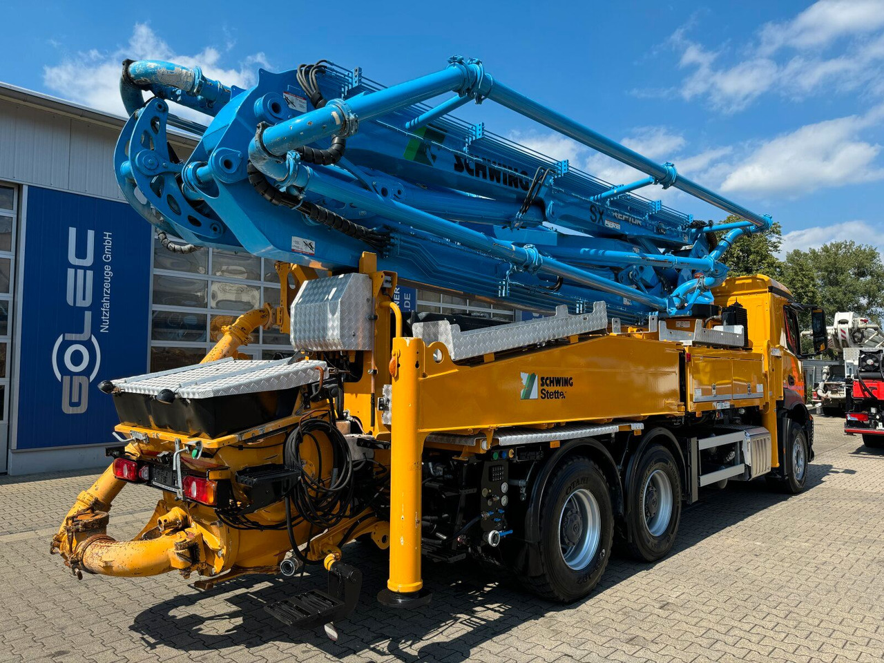 Mercedes-Benz AROCS 2646 6x4 Euro 6 Betonpumpe Schwing S 38 SX - Betona sūknis: foto 4 Mercedes-Benz AROCS 2646 6x4 Euro 6 Betonpumpe Schwing S 38 SX - Betona sūknis: foto 4