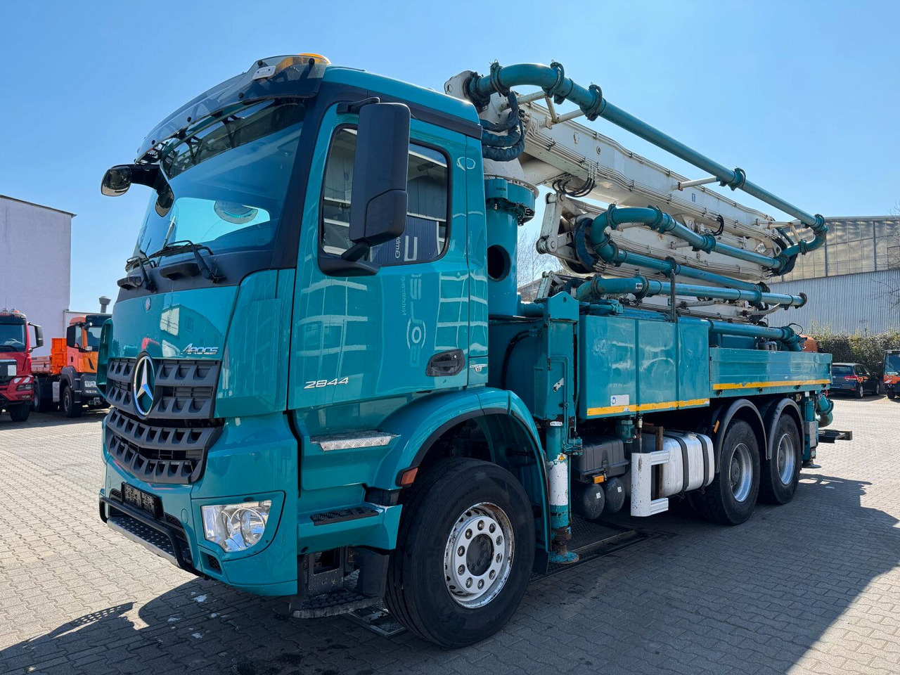Mercedes-Benz AROCS 2844 6x4 Euro 6 Betonpumpe SERMAC 5Z33 - Betona sūknis: foto 2 Mercedes-Benz AROCS 2844 6x4 Euro 6 Betonpumpe SERMAC 5Z33 - Betona sūknis: foto 2