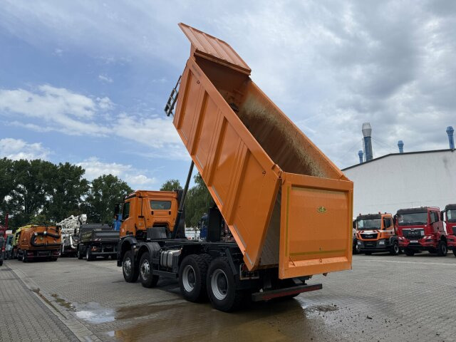 Mercedes-Benz AROCS 4851 8x6 Euro 6 Gesteinkipper MEILLER 25m³ - Kravas automašīna pašizgāzējs: foto 3 Mercedes-Benz AROCS 4851 8x6 Euro 6 Gesteinkipper MEILLER 25m³ - Kravas automašīna pašizgāzējs: foto 3