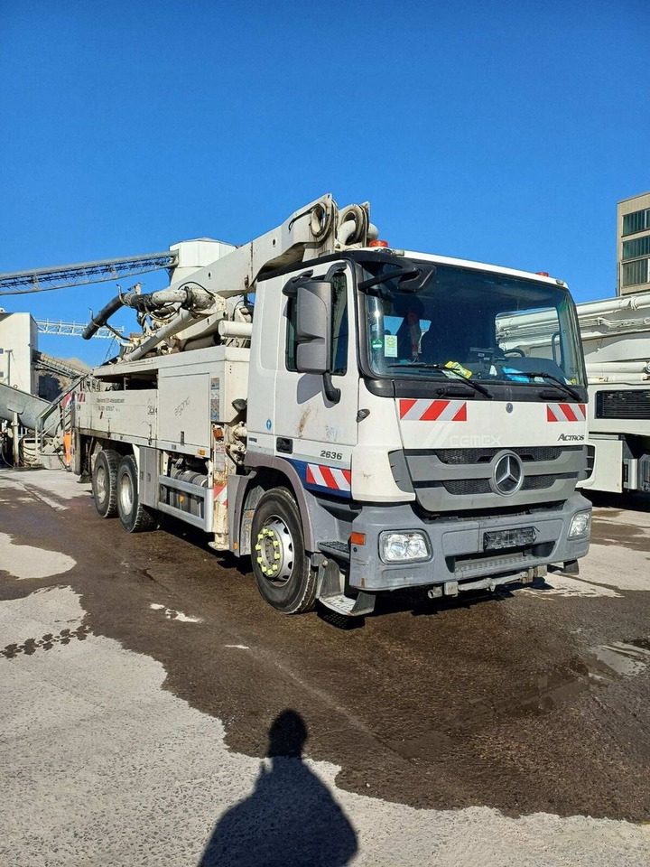Mercedes-Benz Actros 2636 6x4 Betonpumpe Putzmeister 24-4 16H - Betona sūknis: foto 1 Mercedes-Benz Actros 2636 6x4 Betonpumpe Putzmeister 24-4 16H - Betona sūknis: foto 1