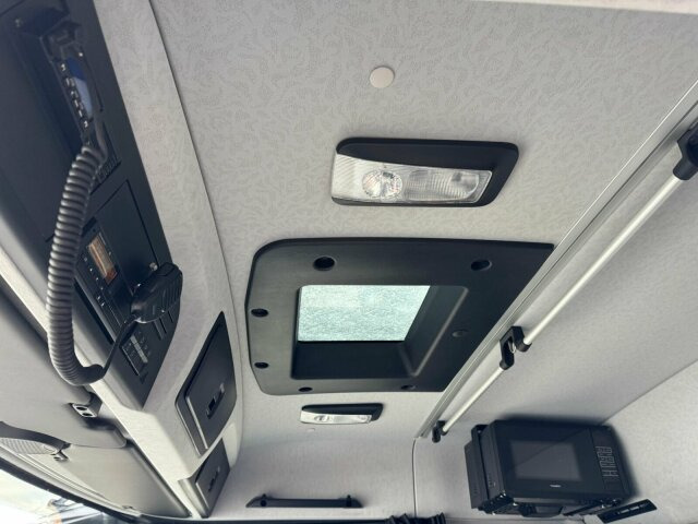 Mercedes-Benz Arocs 3253 8x4 Abrollkipper Kran Palfinger 37002 - Pacēlājs ar āķi, Kravas auto ar manipulatoru: foto 5 Mercedes-Benz Arocs 3253 8x4 Abrollkipper Kran Palfinger 37002 - Pacēlājs ar āķi, Kravas auto ar manipulatoru: foto 5