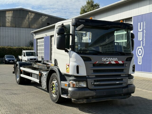 Scania P280 4x2 Abrollkipper Palfinger Knickhaken T15A - Pacēlājs ar āķi: foto 1 Scania P280 4x2 Abrollkipper Palfinger Knickhaken T15A - Pacēlājs ar āķi: foto 1